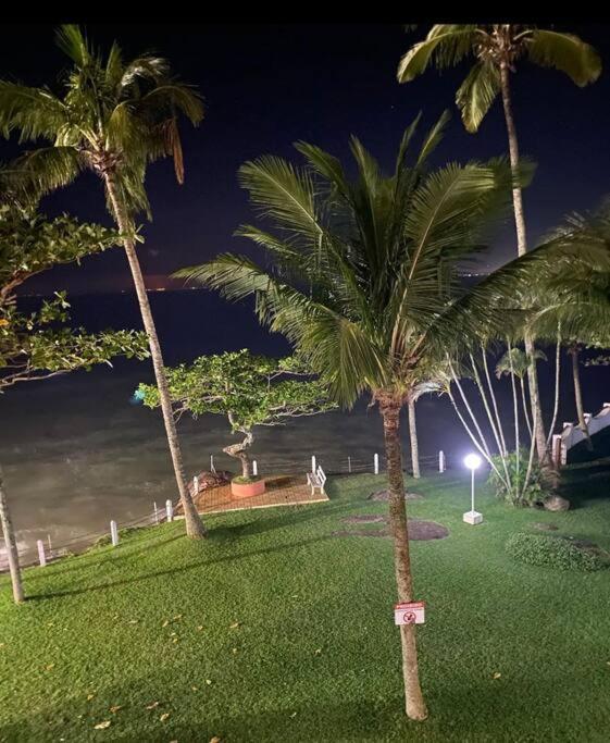 Apto Areia Azul-pe Na Areia- Petfriendly Premium Na Prainha