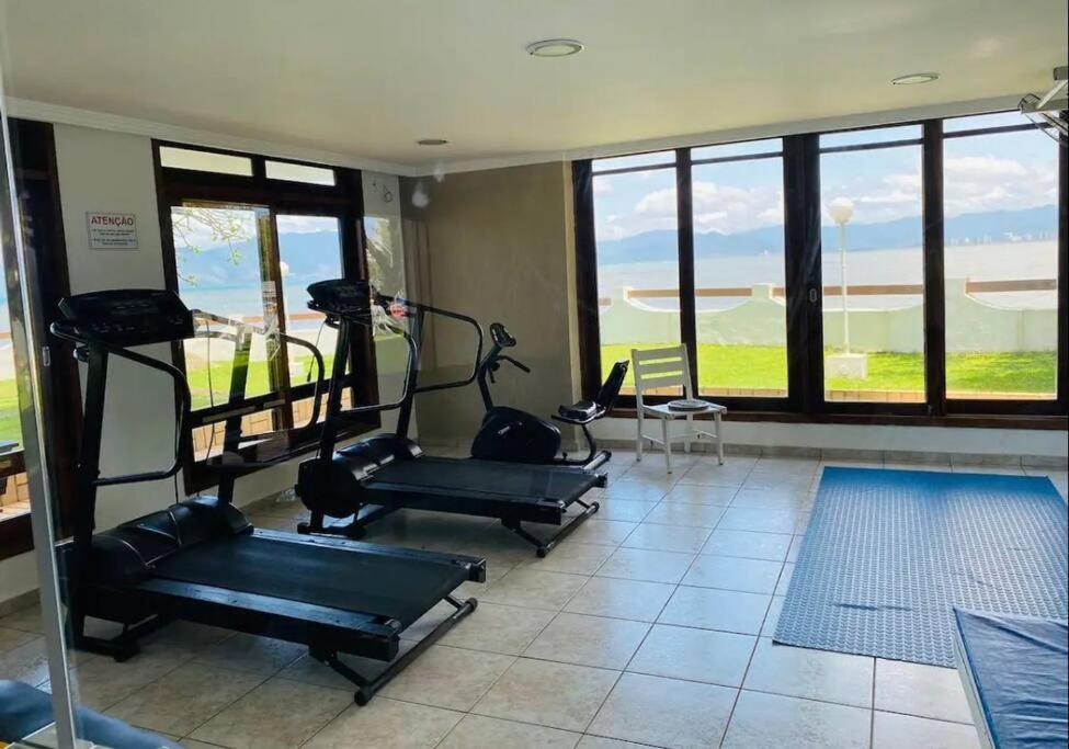 Apto Areia Azul-pe Na Areia- Petfriendly Premium Na Prainha * Caraguatatuba